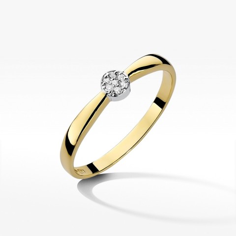 Pierścionek zaręczynowy z diamentami