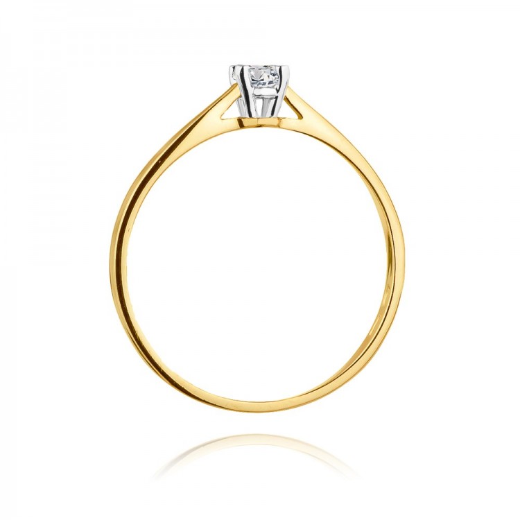 Złoty pierścionek z diamentami