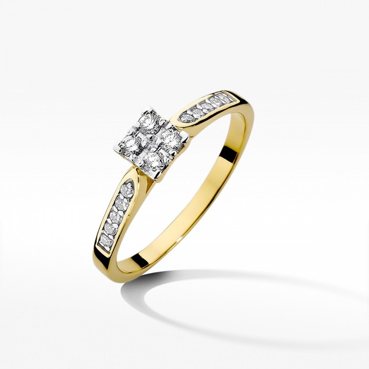 Złoty pierścionek z diamentem