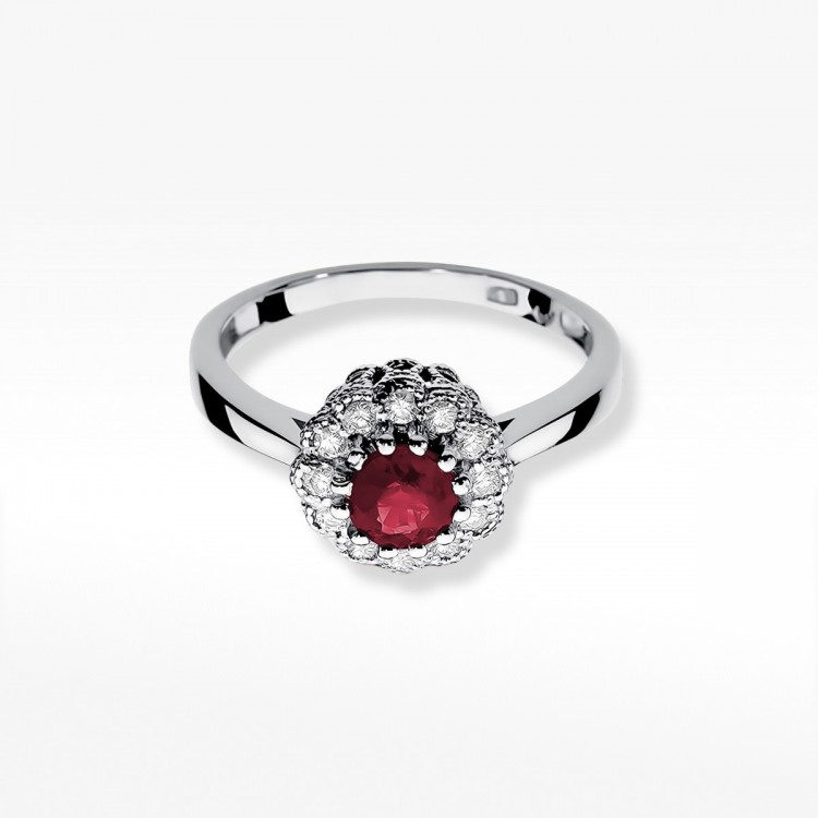 Złoty pierścionek z rubinem