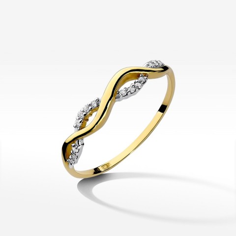 Pierścionek z żółtego złota z diamentem