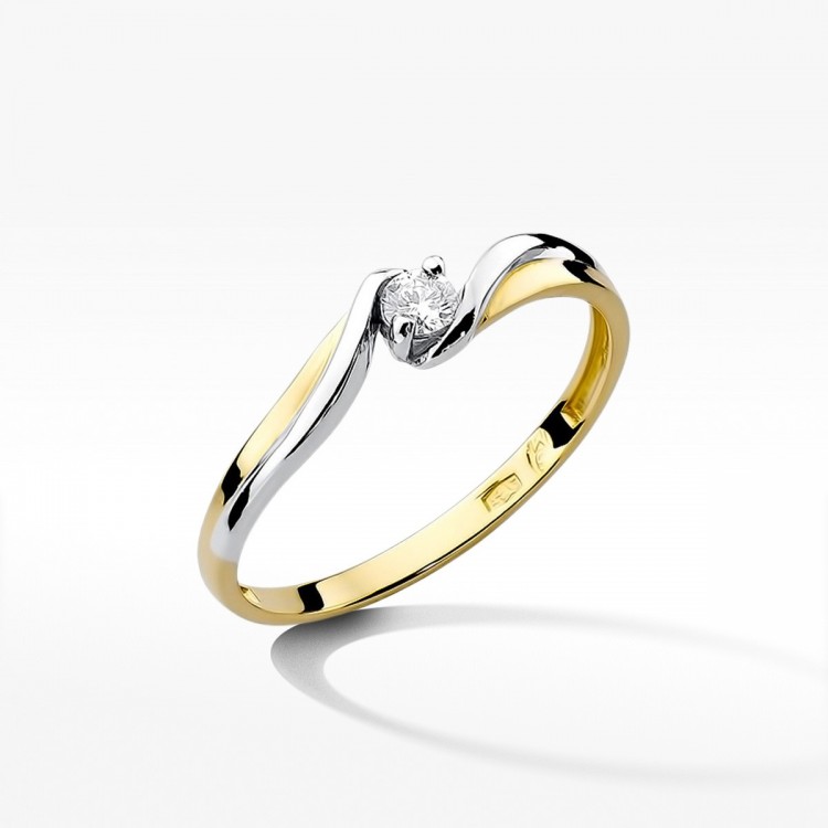 Pierścionek z żółtego złota z diamentem