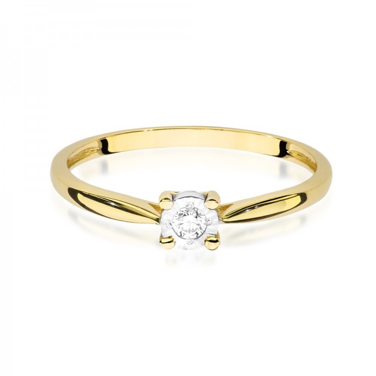 Pierścionek z diamentem