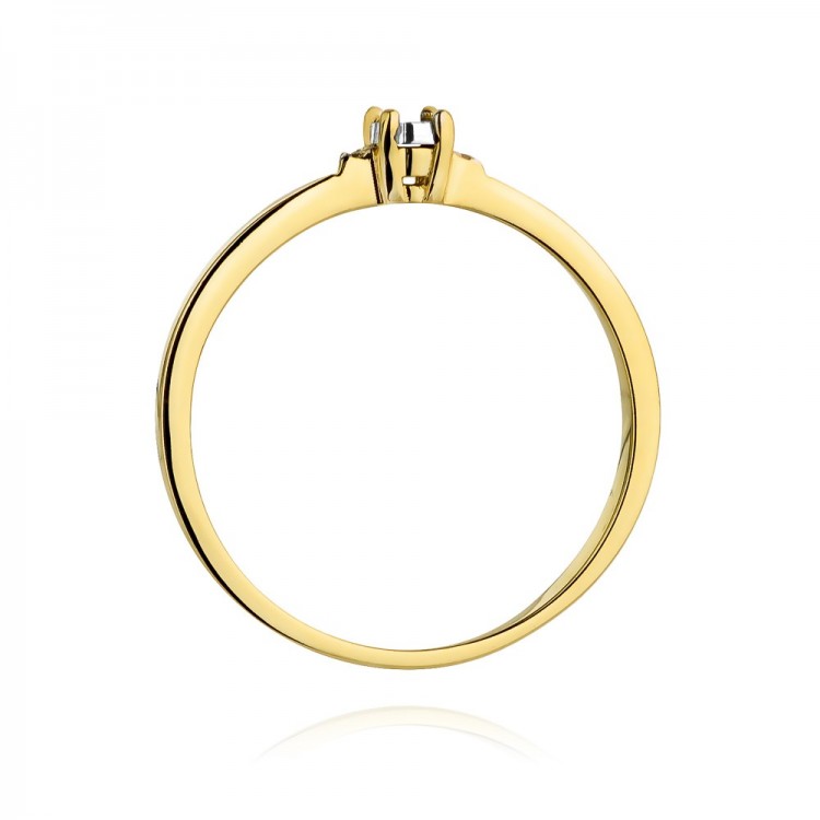 Pierścionek z diamentami