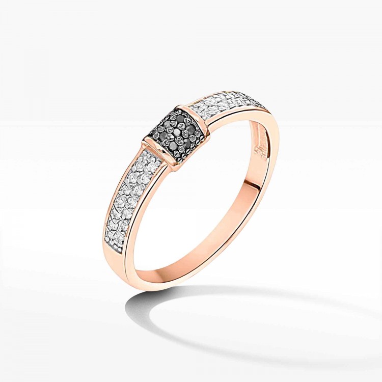 Pierścionek z różowego złota z czarnymi diamentami