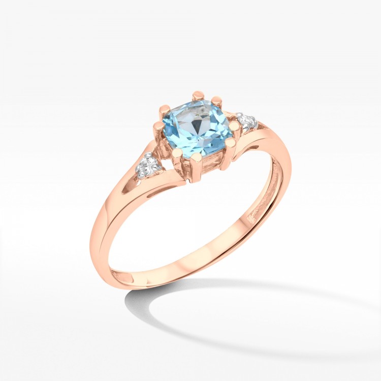 Pierścionek z diamentami i topazem