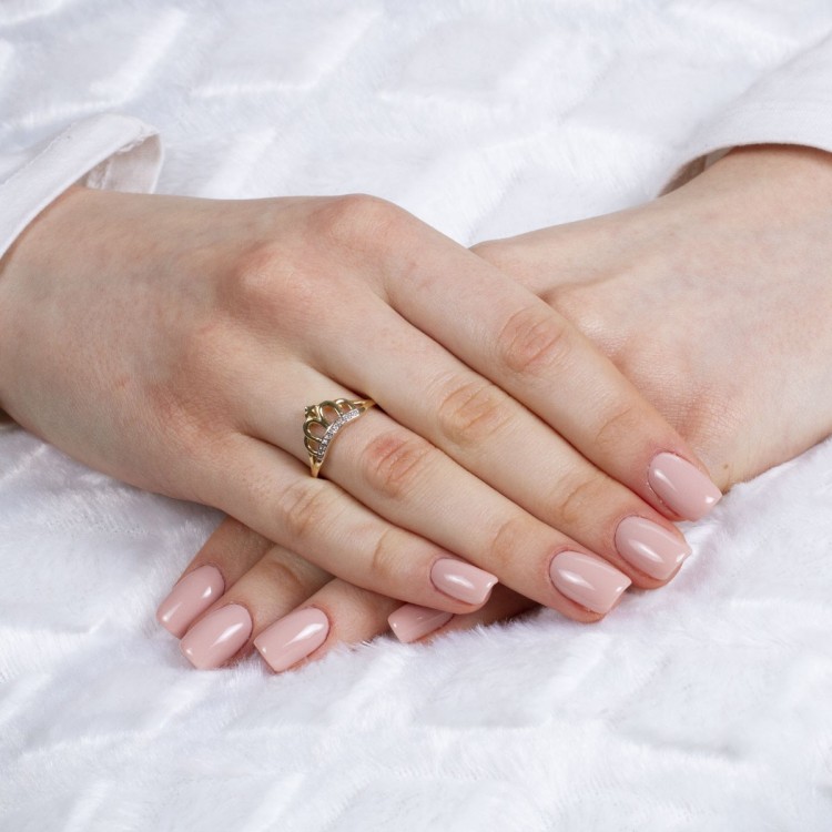 Pierścionek ze złota korona z cyrkoniami