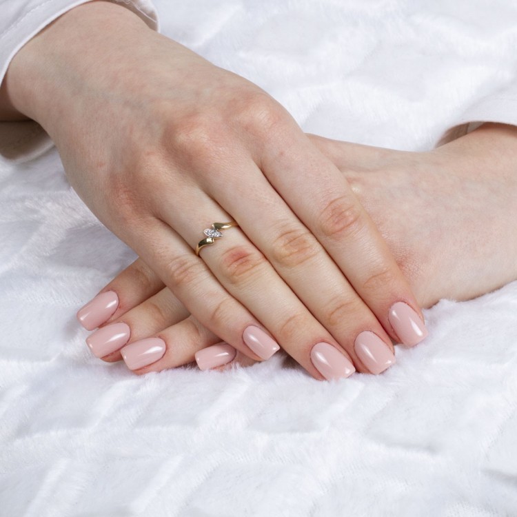 Stylowy złoty pierścionek