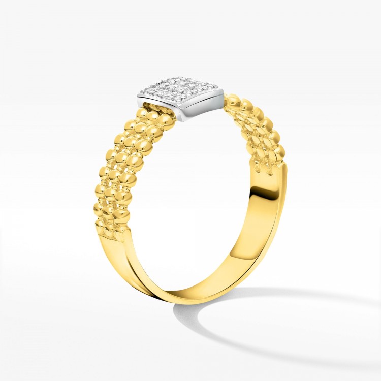 Złoty pierścionek z diamentami