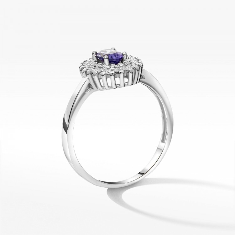 Złoty pierścionek z tanzanitem i diamentami