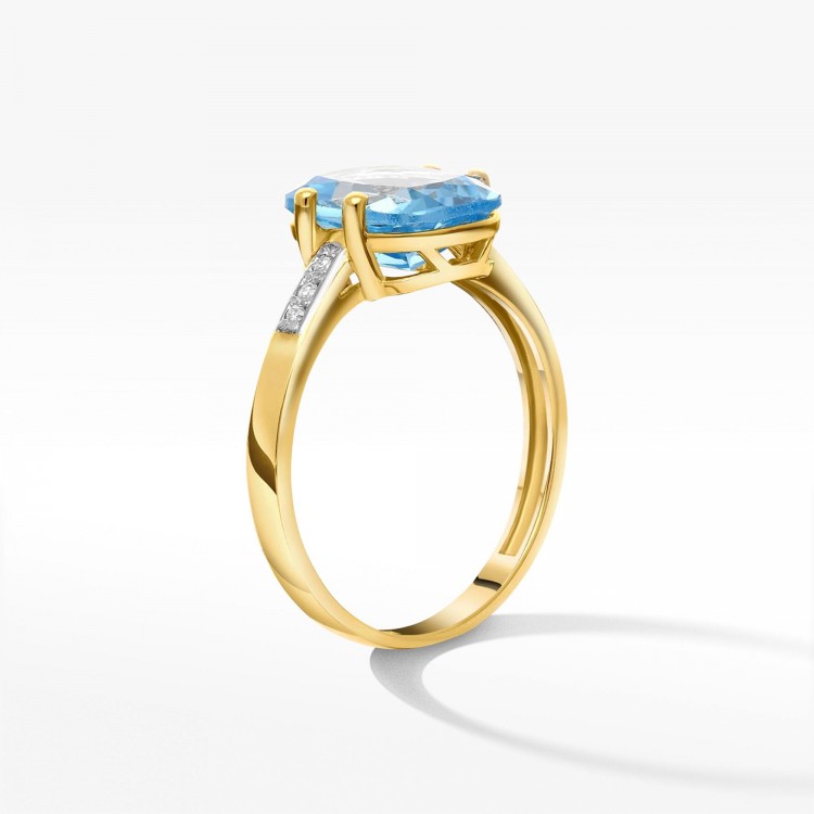 Pierścionek z topazem i diamentami