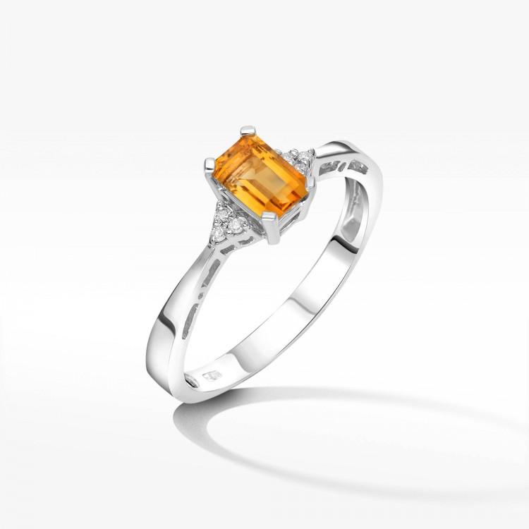 Złoty pierścionek z cytrynem i diamentami