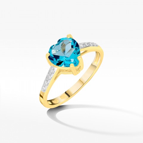 Pierścionek z topazem w kształcie serca