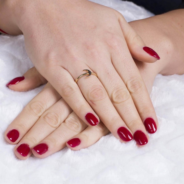 Złota pierścionek  z księżycem