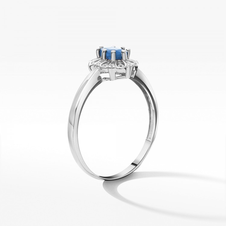 Złoty pierścionek z tanzanitem i diamentami