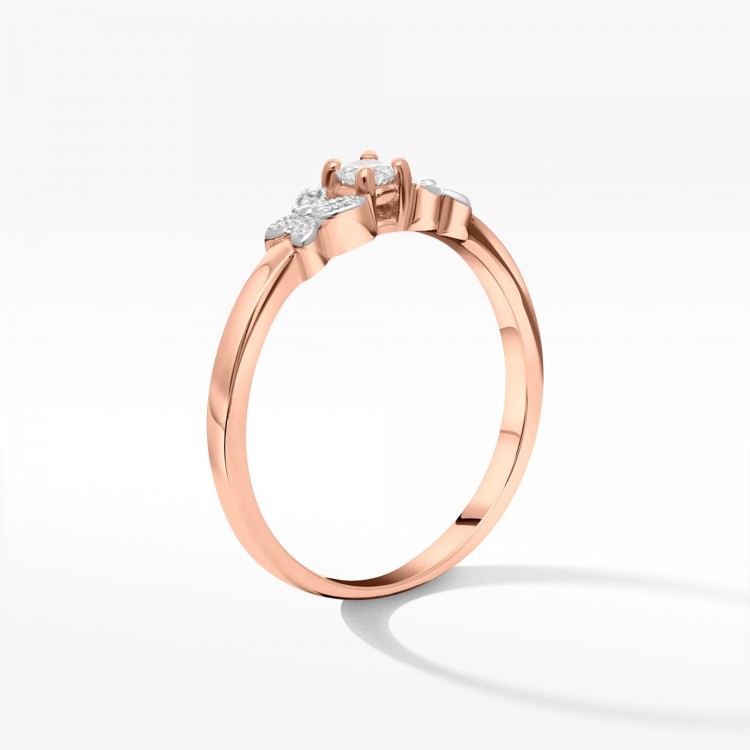 Złoty pierścionek z motywem motyli