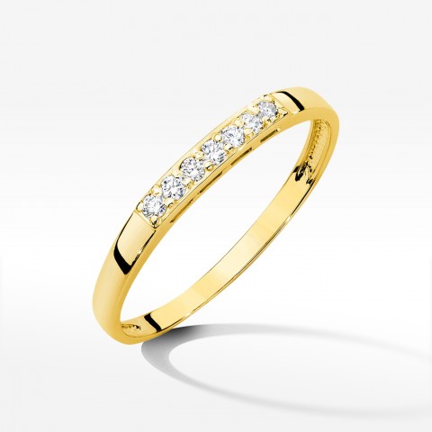 Pierścionek z żółtego złota z diamentami