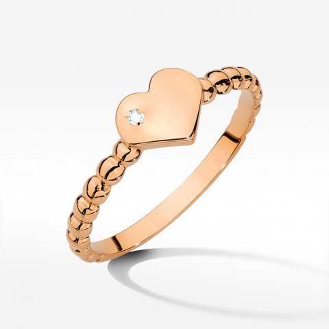 Pierścionek serduszko z diamentem