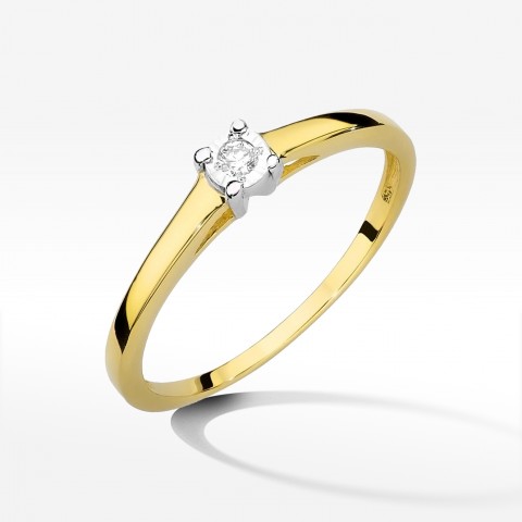 Pierścionek z żółtego złota z diamentem
