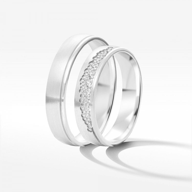 Obrączki ślubne z białego złota 4.5mm płaskie