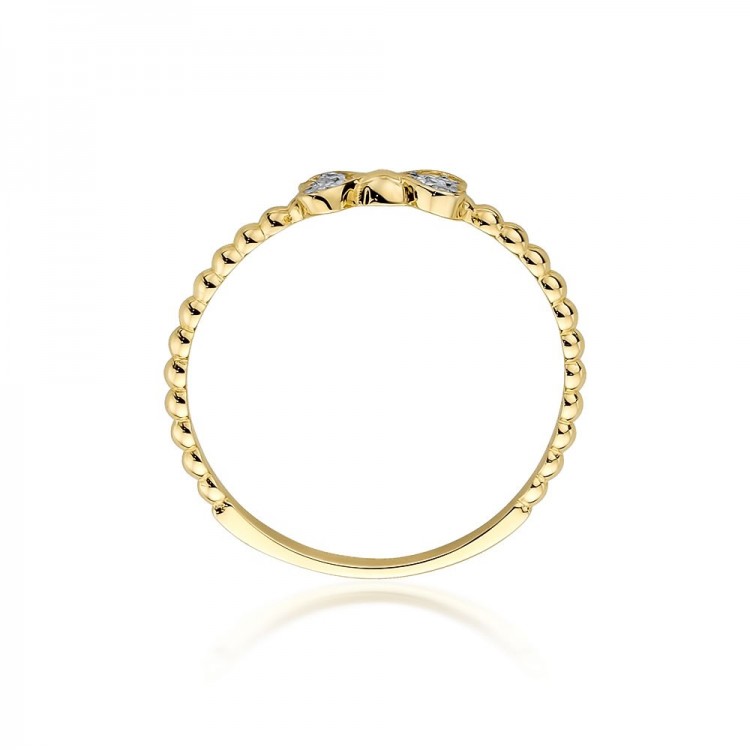 Pierścionek z żółtego złota z diamentami