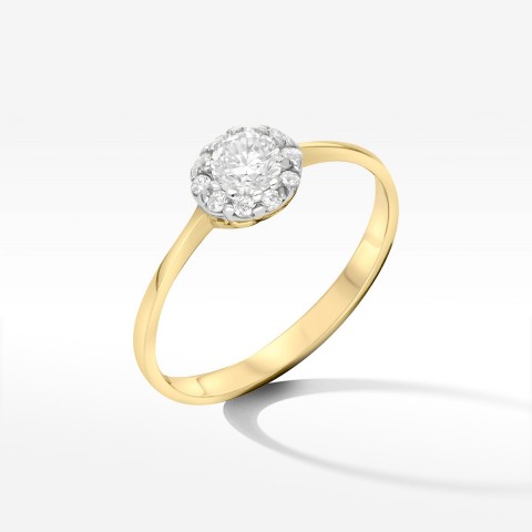 Złoty pierścionek z cyrkoniami