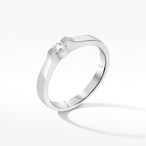 Pierścionek z białego złota