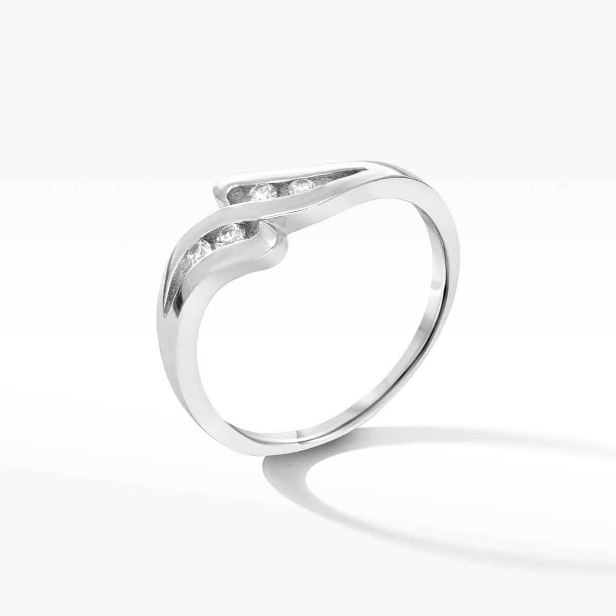 Pierścionek z białego złota