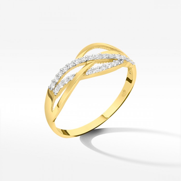 Złoty pierścionek z cyrkoniami