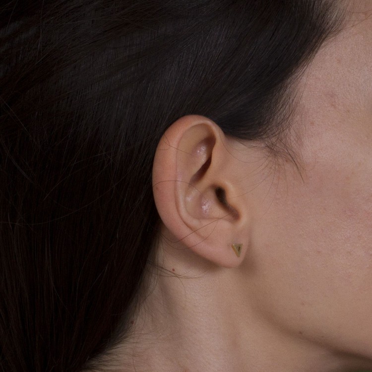 Kolczyki ze złota trójkąt