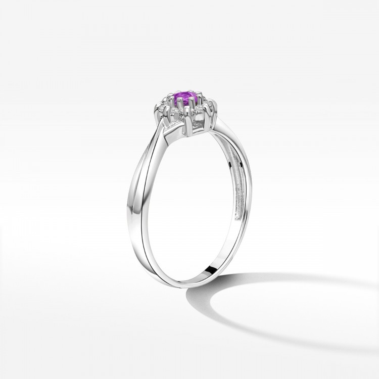 Pierścionek z amestytem i diamentami