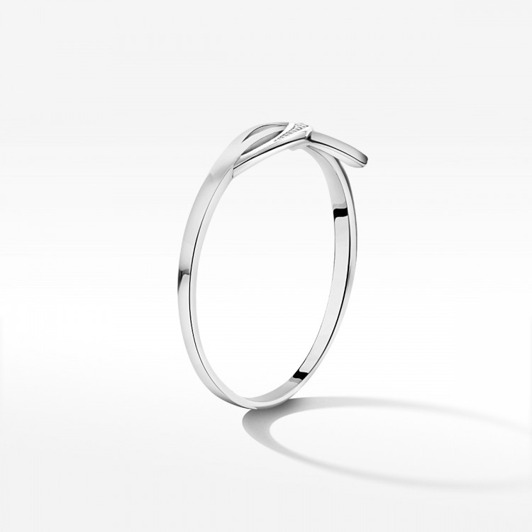 Pierścionek zaręczynowy z diamentami