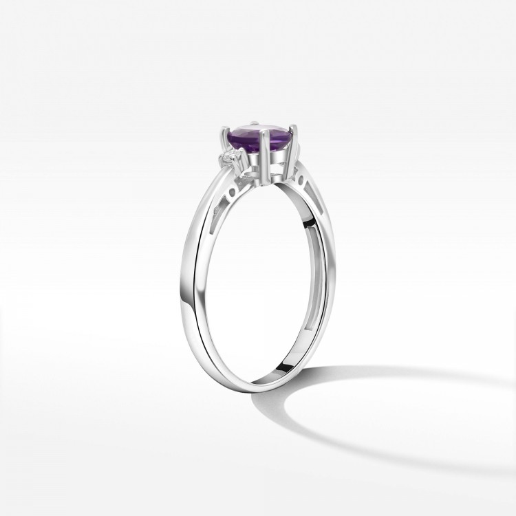 Złoty pierścionek z amestytem