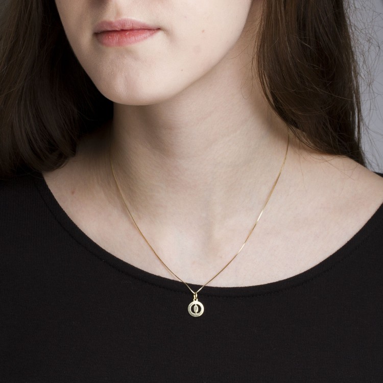 Zawieszka ze złota literka O