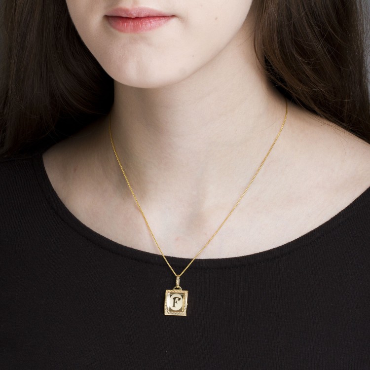 Zawieszka ze złota literka F