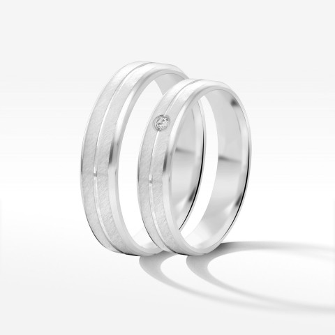 Obrączki ślubne z białego złota 5mm fazowane