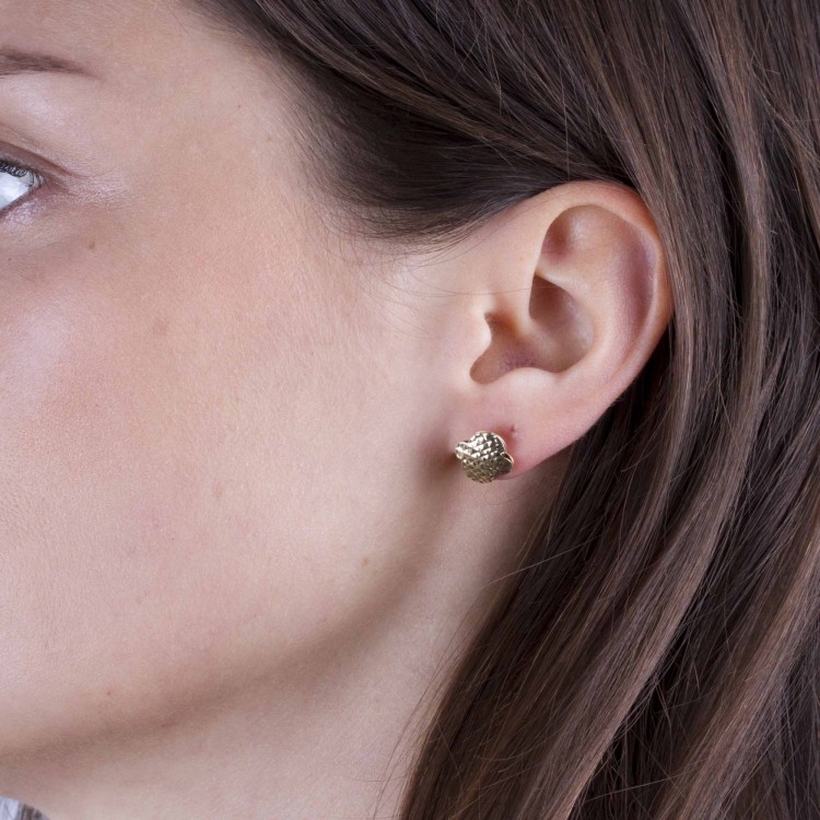 Kolczyki ze złota frezowane sztyfty