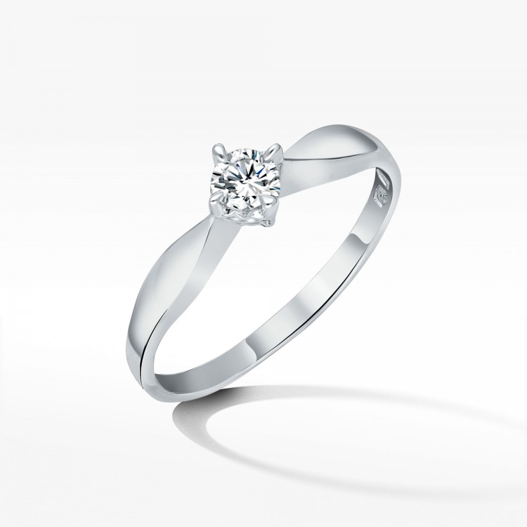 Pierścionek z białego złota z diamentem