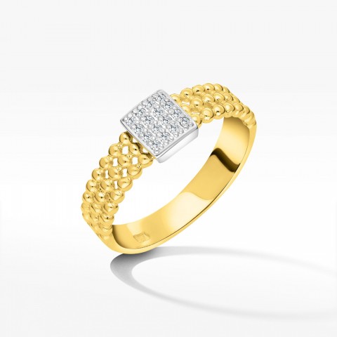 Złoty pierścionek z diamentami