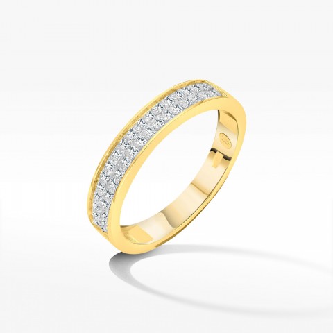 Pierścionek z diamentami