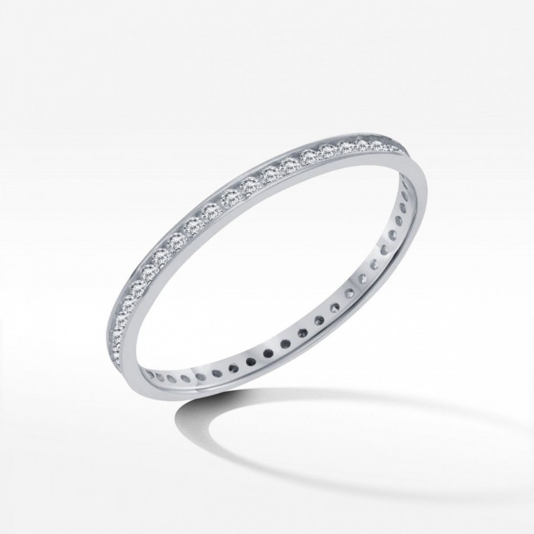 Pierścionek ze złota z białego złota z cyrkoniami