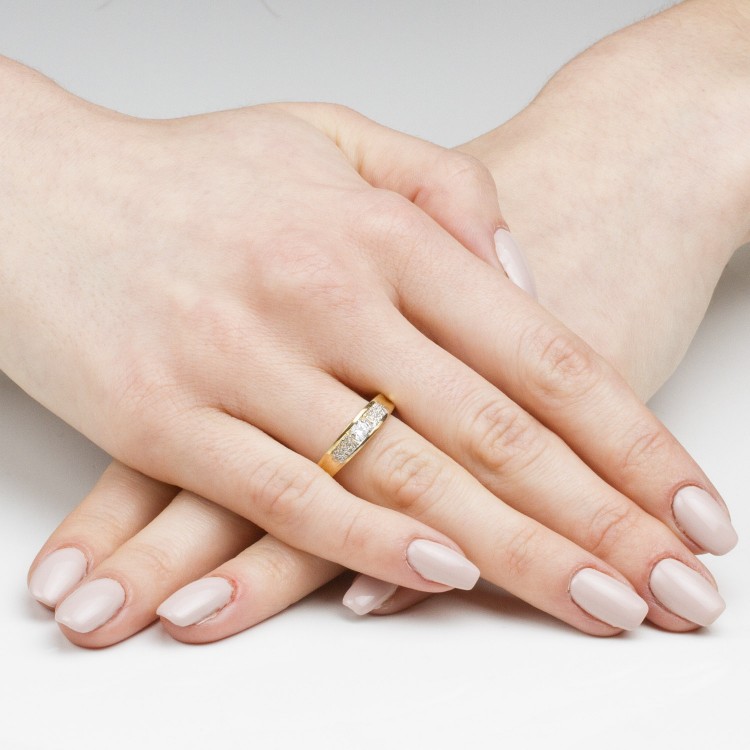 Pierścionek ze złota z cyrkoniami