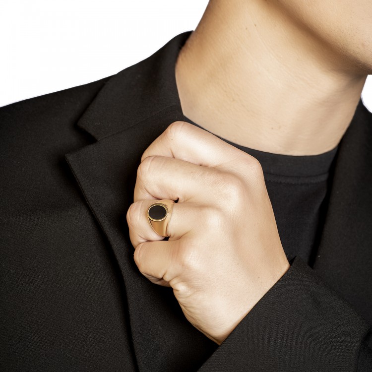 Dall'Acqua sygnet ze złota z onyksem