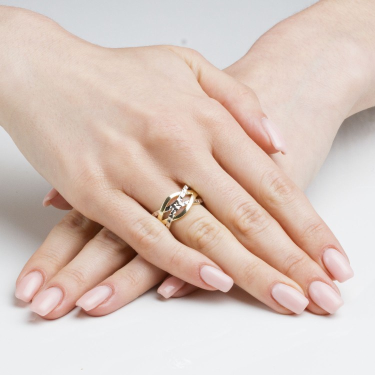 Pierscionek ze złota