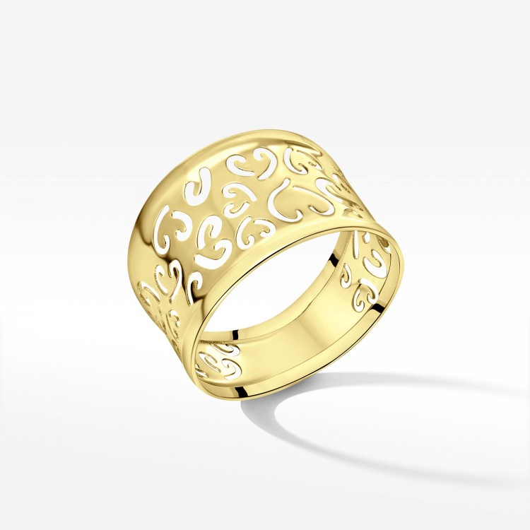 Pierścionek ze złota w serca