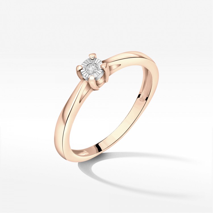 Pierścionek z jednym diamentem