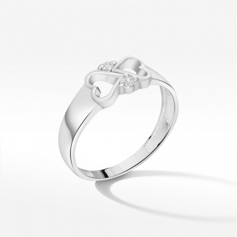 Złoty pierścionek z motywem serca i diamentem