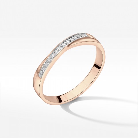 Pierścionek z diamentami