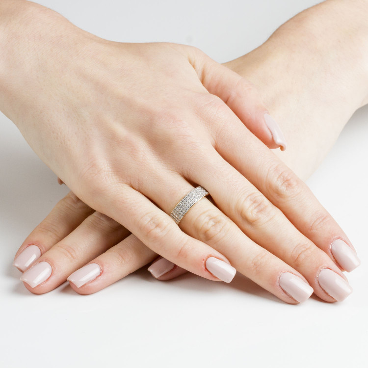 Pierścionek ze złota z cyrkoniami