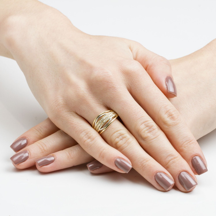 Pierścionek ze złota z cyrkoniami